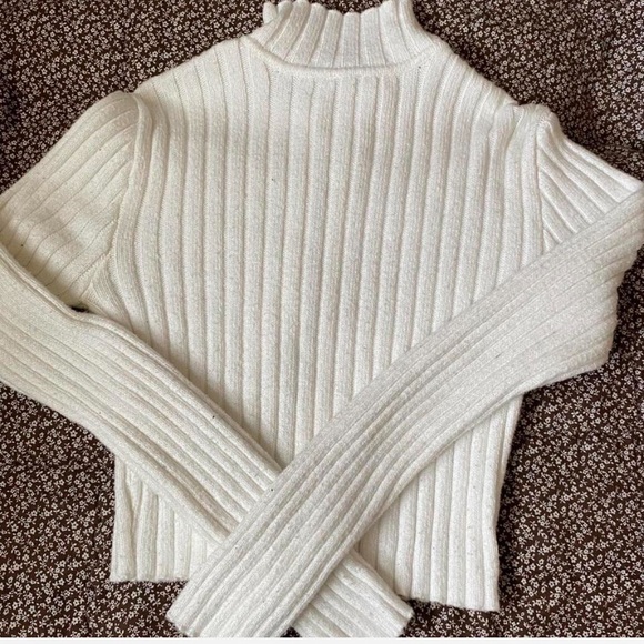 Garage small white knit cropped double zip sweater - Picture 2 of 3